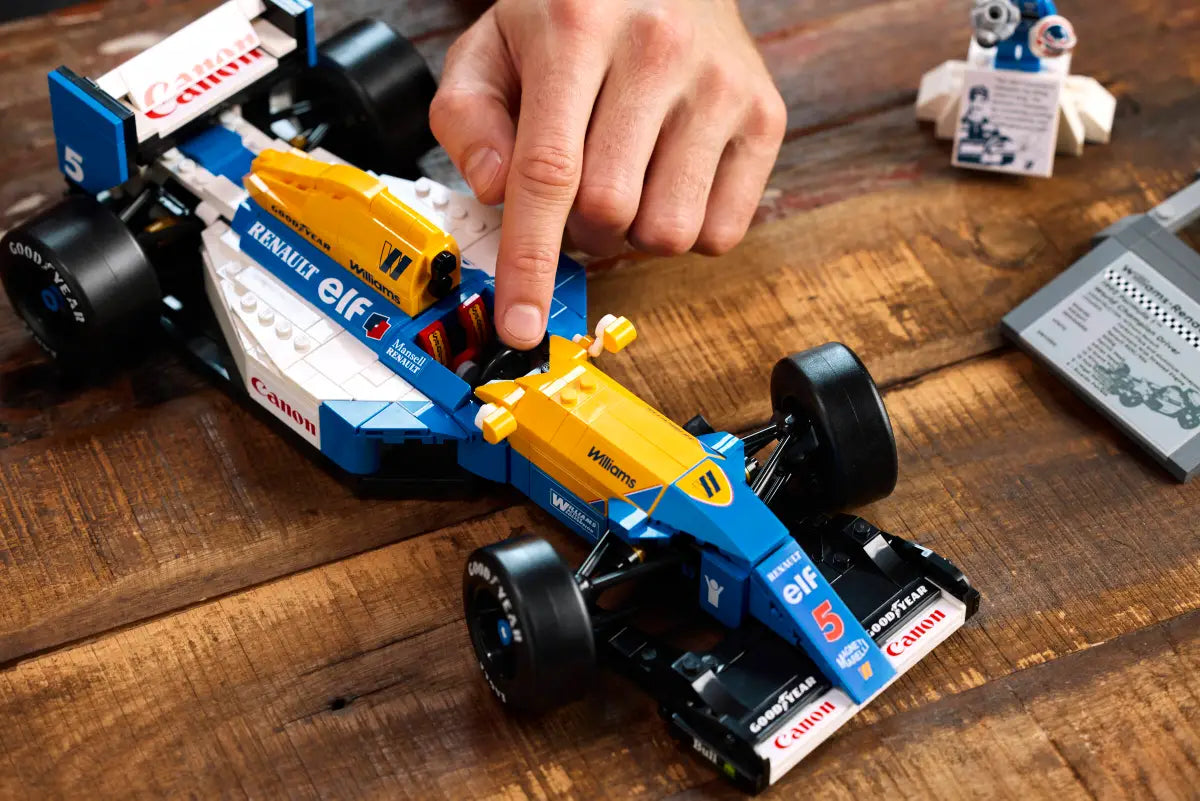 LEGO 10353 Williams Racing FW14B & Nigel Mansell