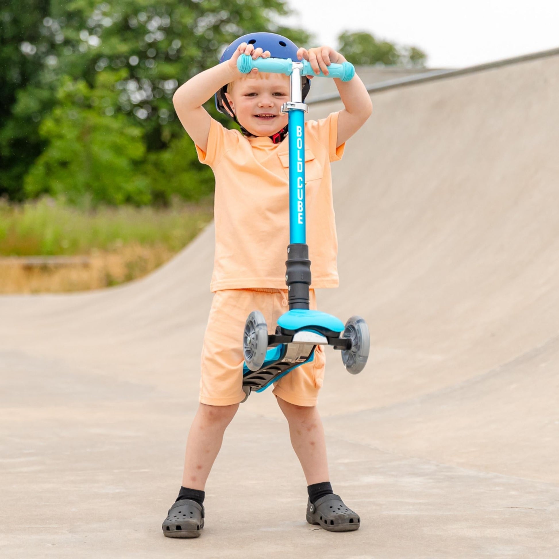 BoldCube Teeny 3 Wheel Scooter Folding  Dinosaur (Blue)