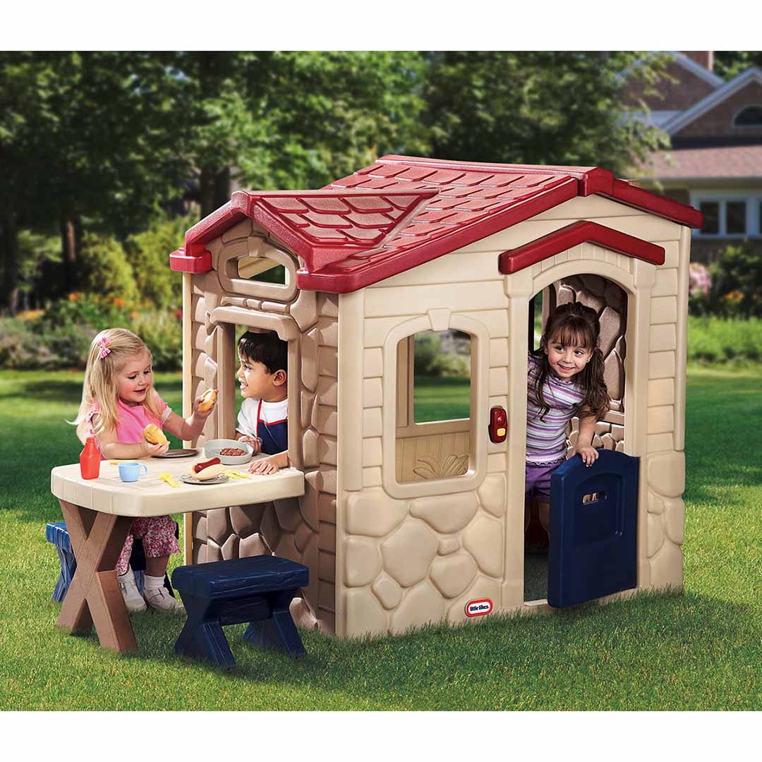 Little Tikes Picnic on the Patio™ Playhouse Provencal