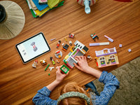 LEGO 42653 Music Store & Apartment