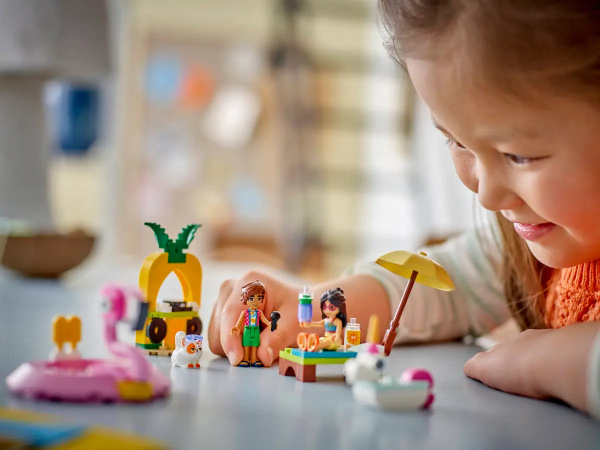 LEGO 42658 Unicorn & Flamingo Pool Party