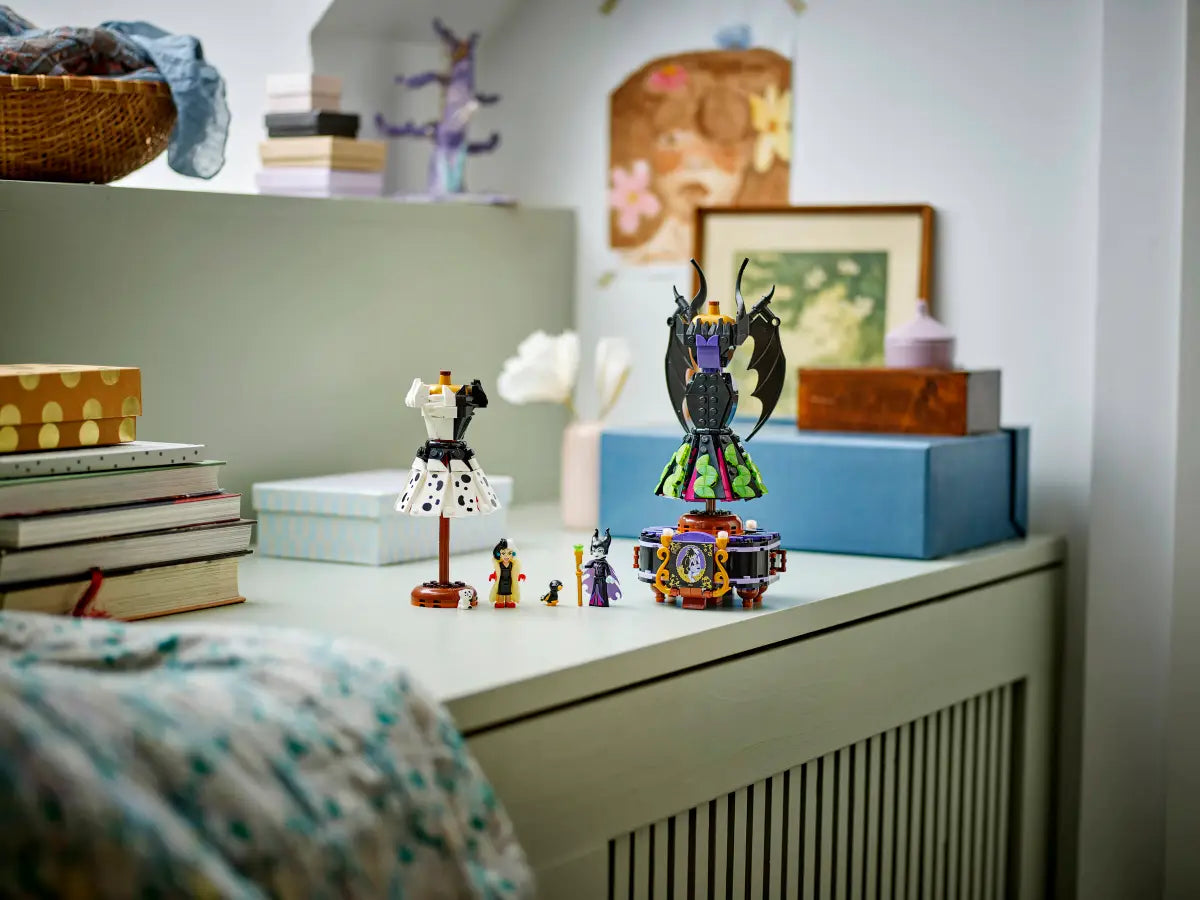 LEGO 43262 Maleficent's and Cruella De Vil's Dresses