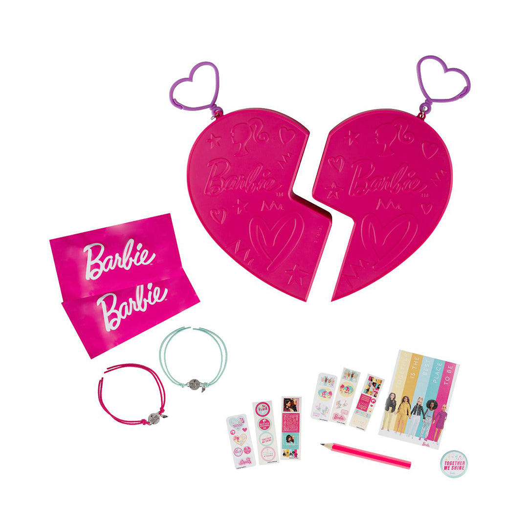 Barbie Forever Friends Locket Set