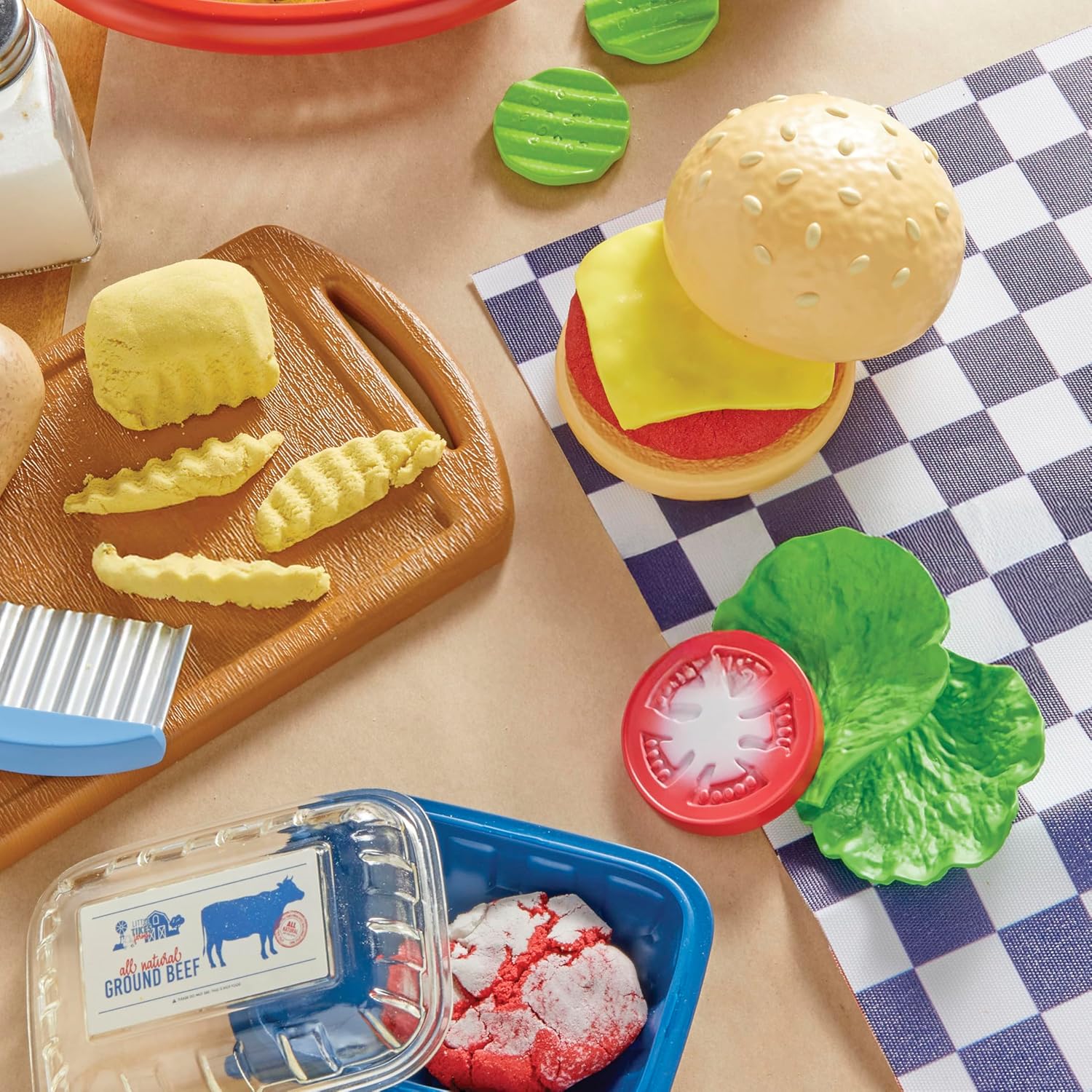 Little Tikes Creative Chefs Cheeseburger & Fries Kit