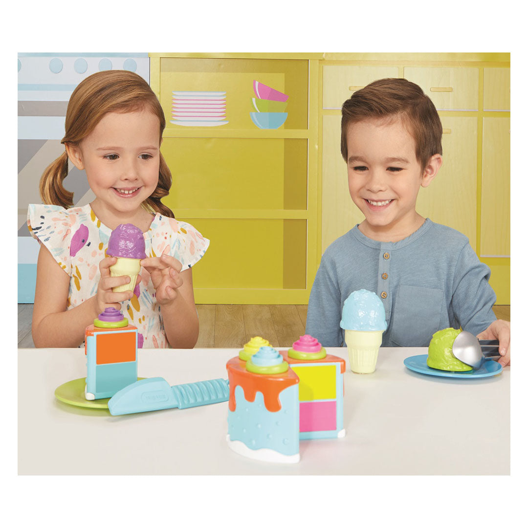 Little Tikes Tasty Jr. Bake n' Share Food Pack