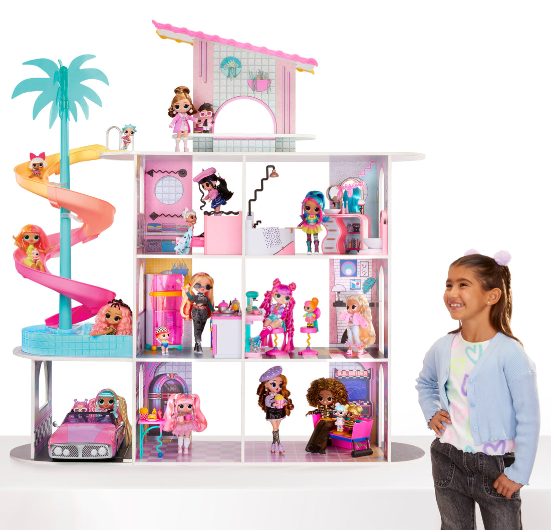 LOL OMG Dollhouse