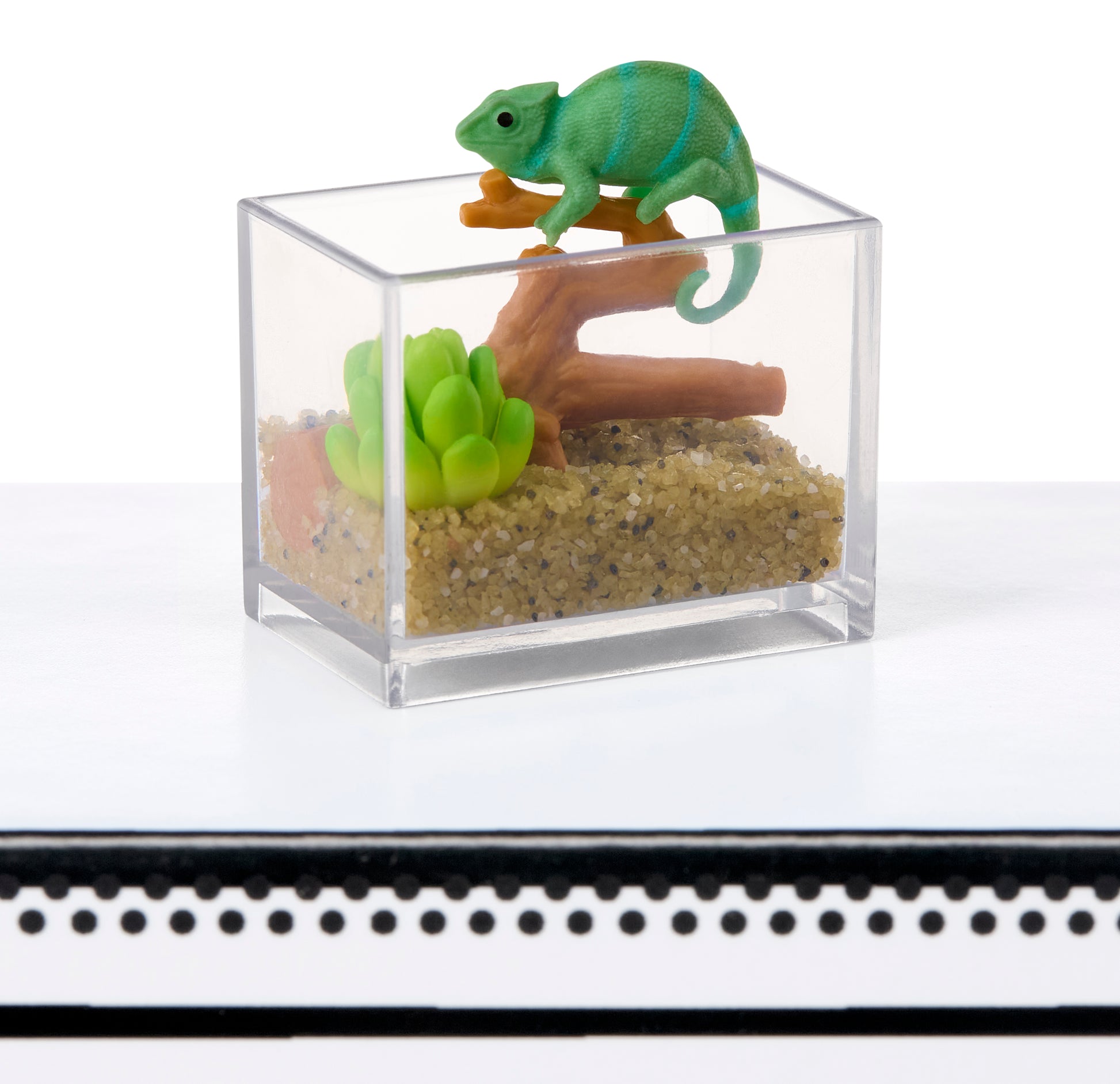 MGA's Miniverse Make It Mini Animals