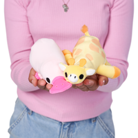 Hug A Lumps Baby - Gigi The Giraffe